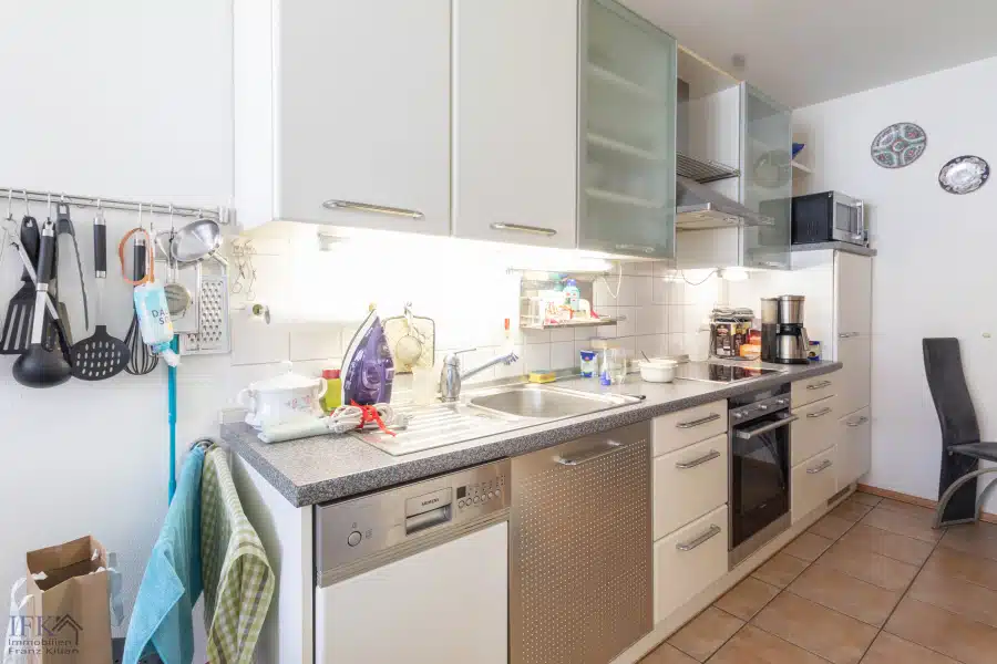 OG Küche - Reihenmittelhaus mit 2 separaten Wohneinheiten in bevorzugter Wohnlage zur Anlage