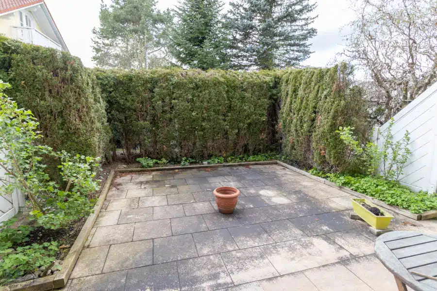 Garten - Reihenmittelhaus mit 2 separaten Wohneinheiten in bevorzugter Wohnlage zur Anlage