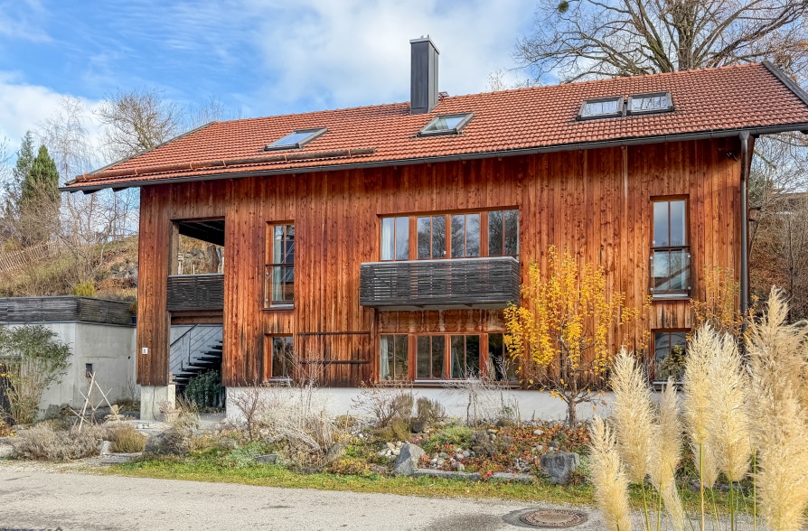 Ökologisches Wohnen und Arbeiten unter einem Dach! Juwel in Uffing am Staffelsee!, 82449 Uffing am Staffelsee, Einfamilienhaus