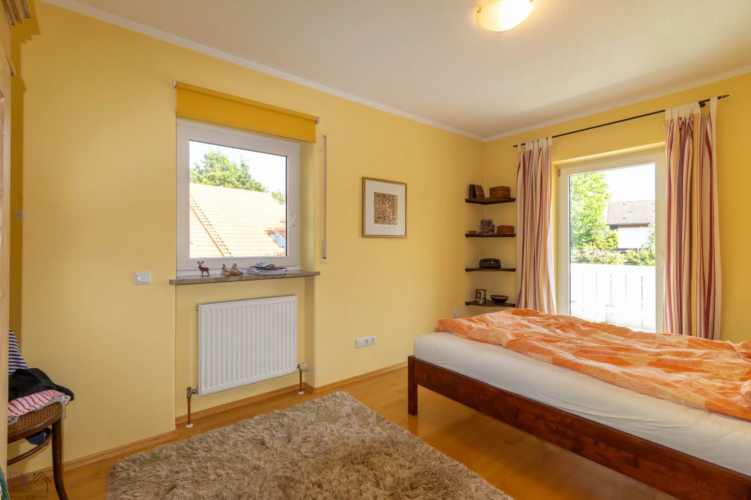 Schlafzimmer 3 - Große Doppelhaushälfte mit 5 Schlafzimmern in Weilheim