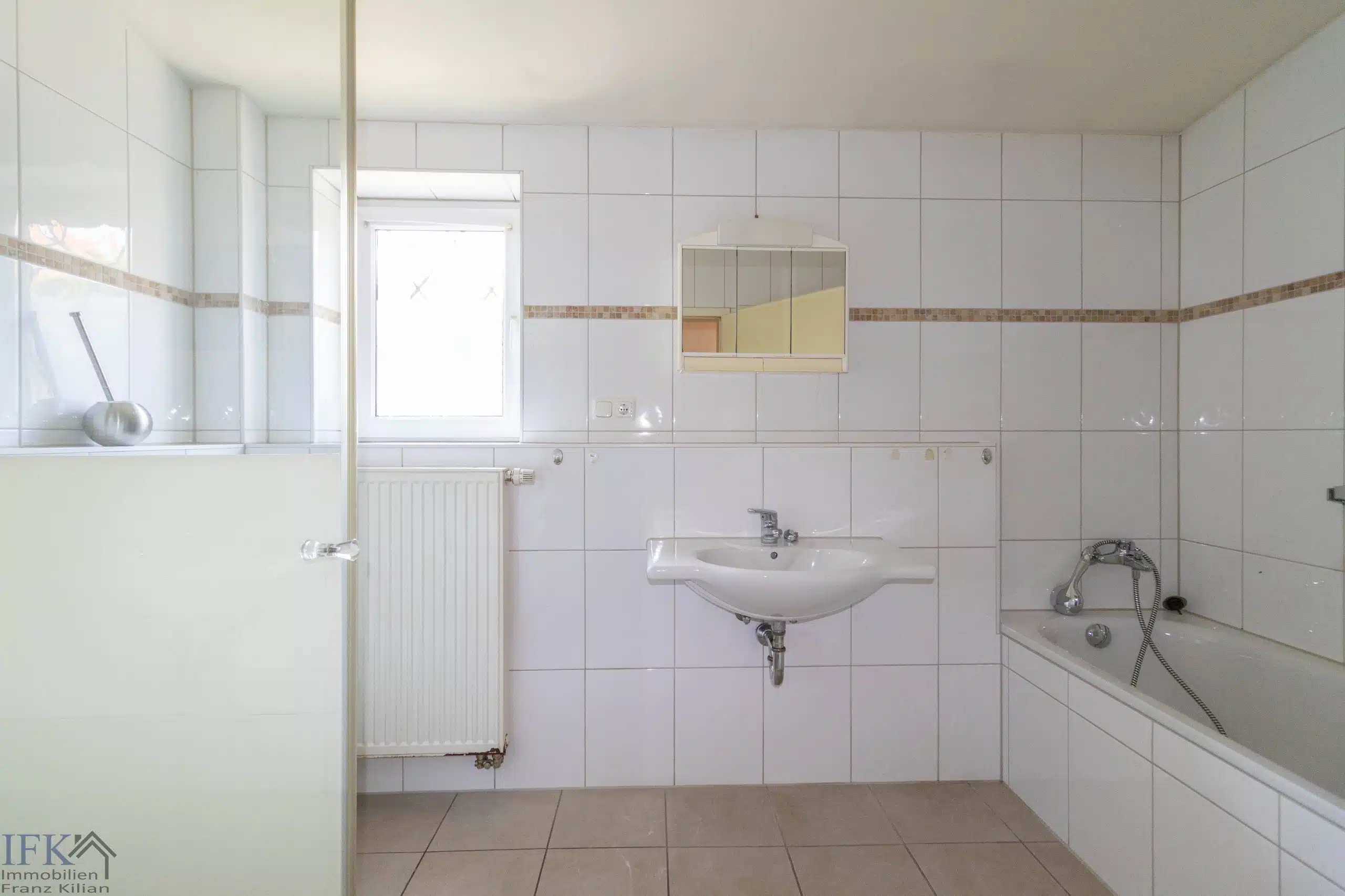 Bad Anbau - Ein Stadthaus mit vielen Möglichkeiten von Weilheim!