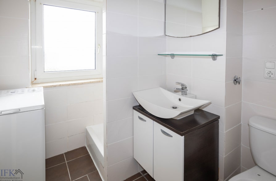 Gemütliches Appartement mit großem Balkon und Bergblick in zentraler Wohnlage von Weilheim - Bad (42388)