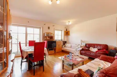 Schöne Wohnung in Bahnhofsnähe in Weilheim, 82362 Weilheim in Oberbayern, Etagenwohnung