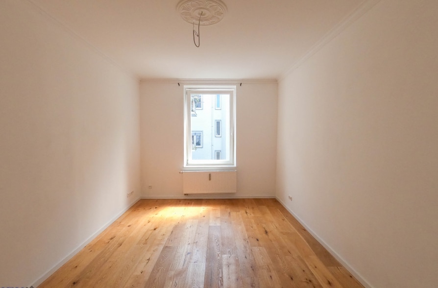 Modernes Wohnen mit historischem Flair! Traumhaft schöne Altbauwohnung in Neuhausen! - Schlafzimmer (41923)