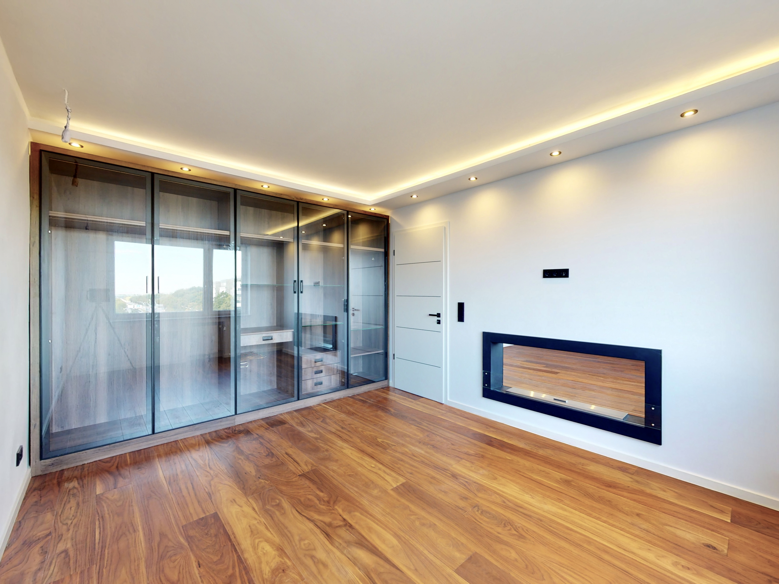 Luxus pur! Voll renovierte 2-Zimmer-Wohnung in Bogenhausen - Schlafzimmer