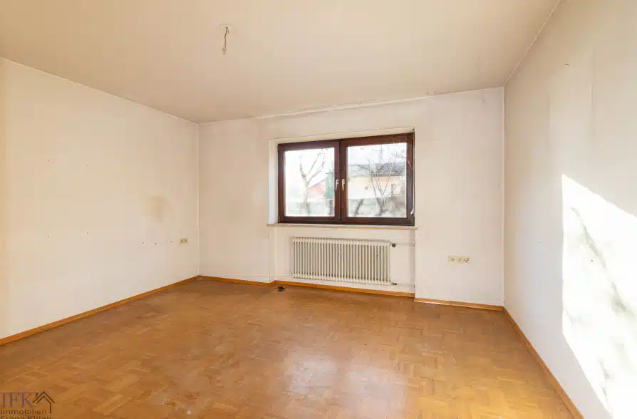 Freistehendes Einfamilienhaus zur individuellen Fertigstellung in Traubing - EG Schlafzimmer (40107)