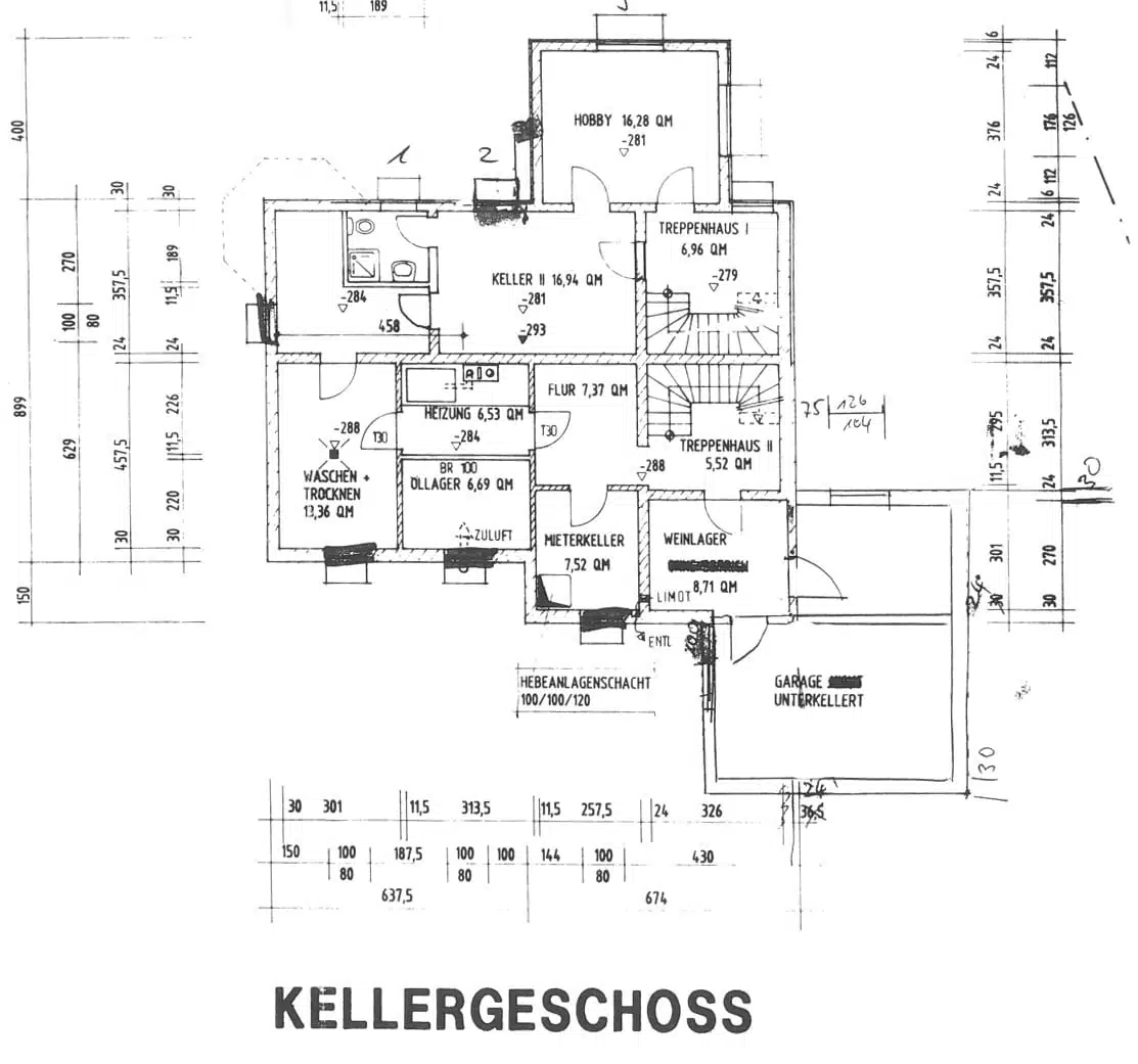 Grundriss KG - Gepflegtes XXL-Mehrgenerationenhaus in Bestlage von Polling!