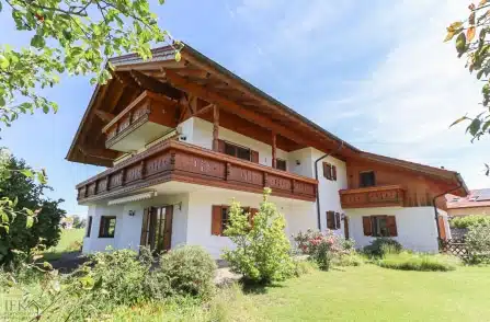 Gepflegtes XXL-Mehrgenerationenhaus in Bestlage von Polling!, 82398 Polling, Einfamilienhaus