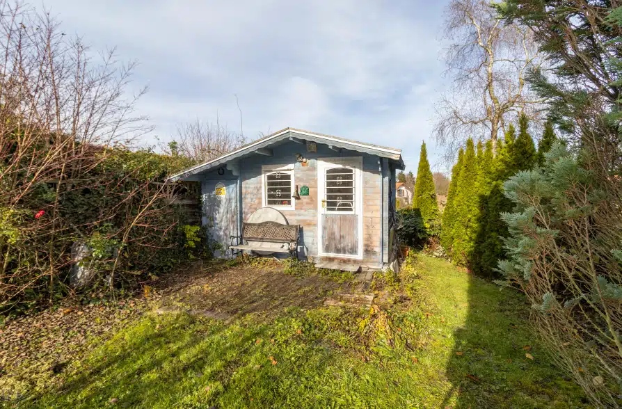 Charmantes Altbau Einfamilienhaus mit Erweitertungspotenzial in Raisting - Gartenhaus (43651)