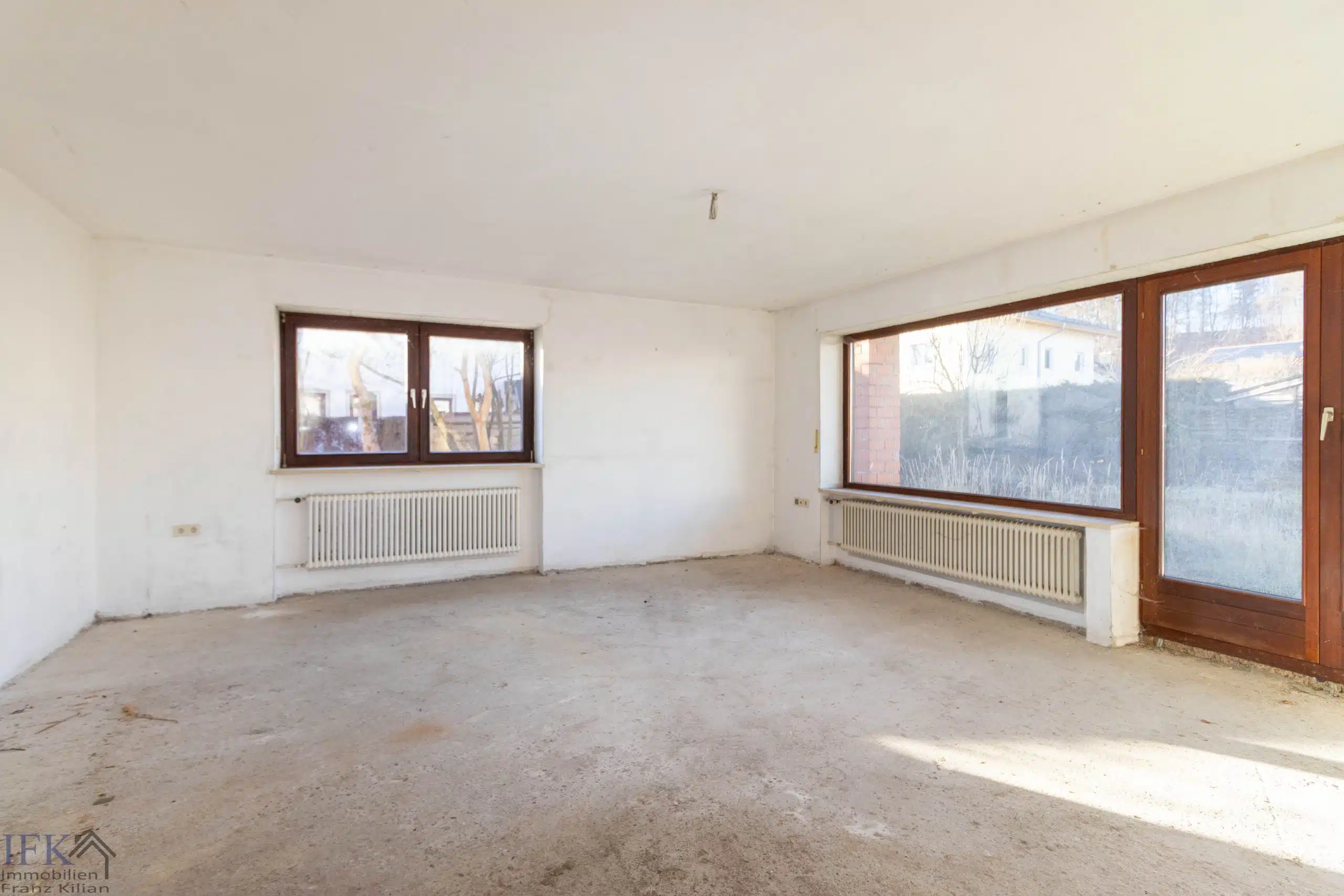 EG Wohnbereich - Freistehendes Einfamilienhaus zur individuellen Fertigstellung in Traubing