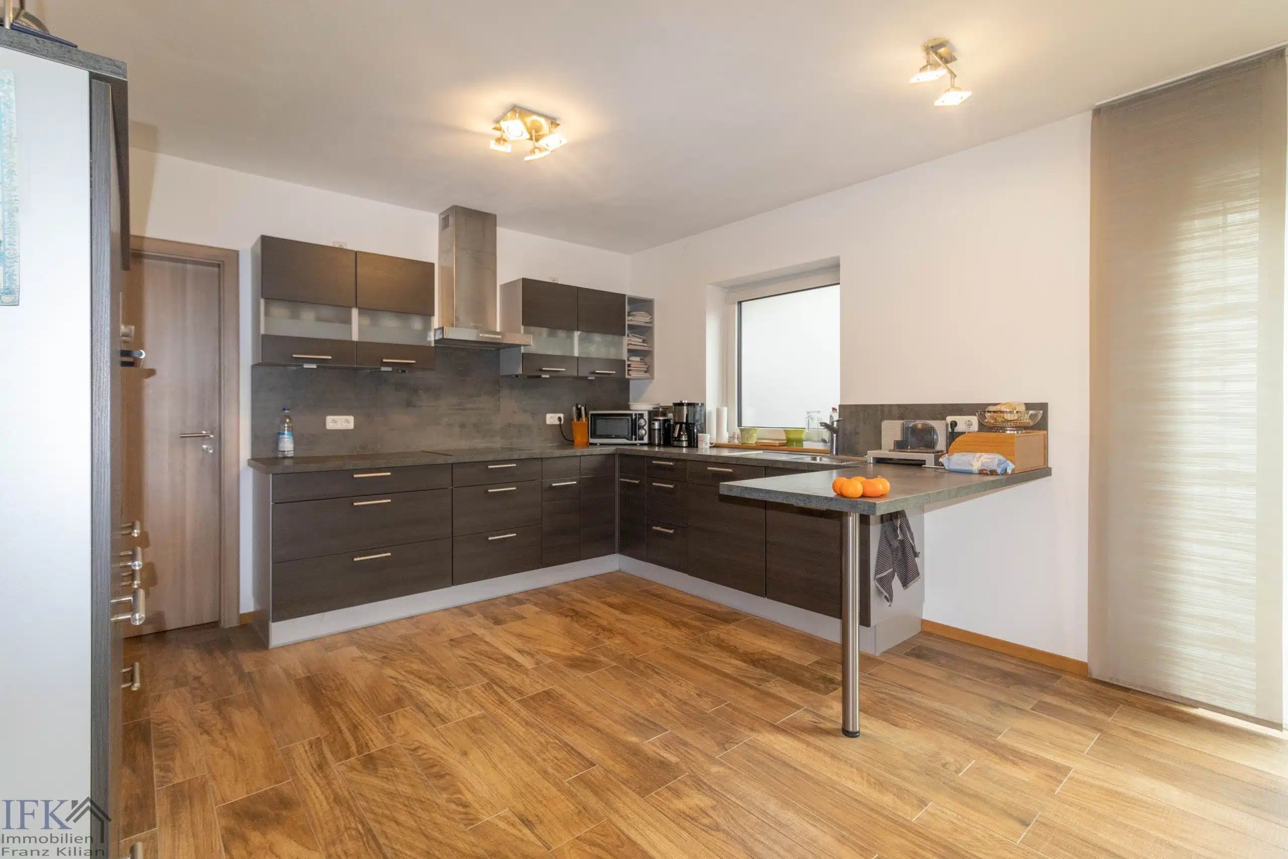 Küche - Neuwertiges KFW-55 Einfamilienhaus auf traumhaftem Grundstück in Eberfing