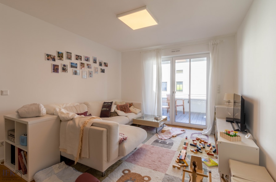 Moderne 5-Zimmer-Wohnung im Weilheimer Westen - Wohnbereich (37557)