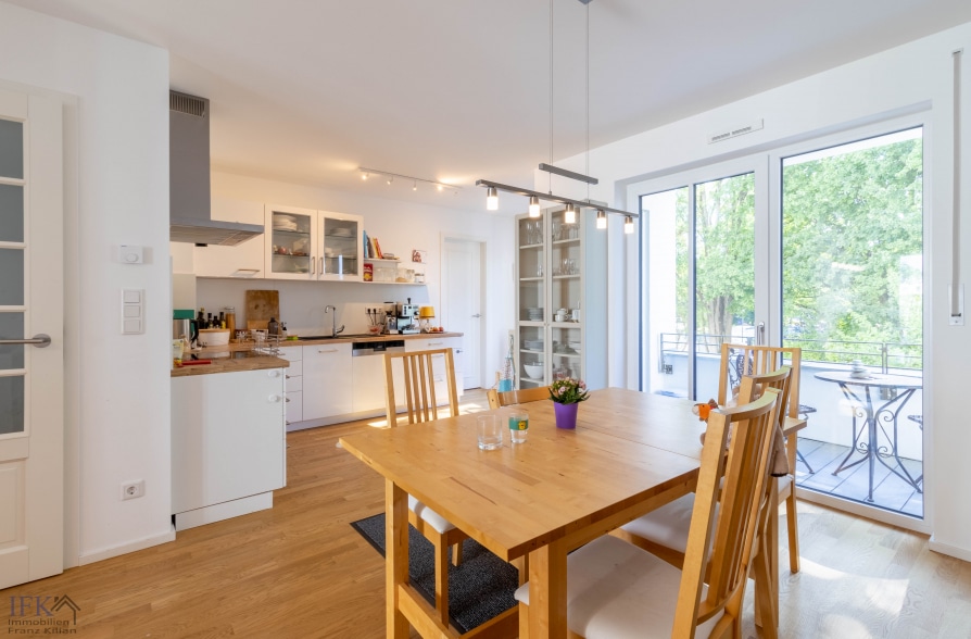 Moderne 5-Zimmer-Wohnung im Weilheimer Westen - Essbereich (37555)