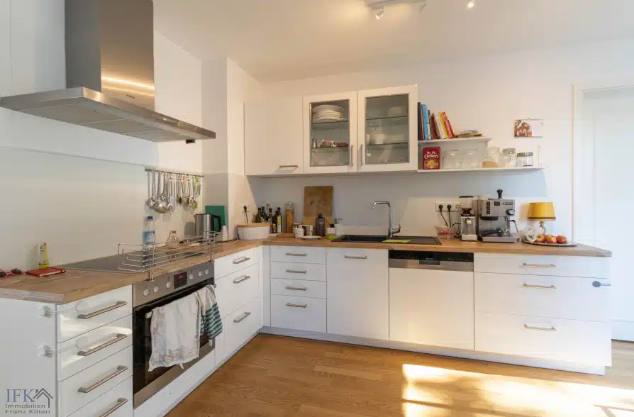 Moderne 5-Zimmer-Wohnung im Weilheimer Westen - Küche (37556)