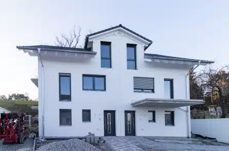 Neubau Erstbezug. Große Doppelhaushälfte in Weilheim Tankenrain, 82362 Weilheim in Oberbayern, Doppelhaushälfte