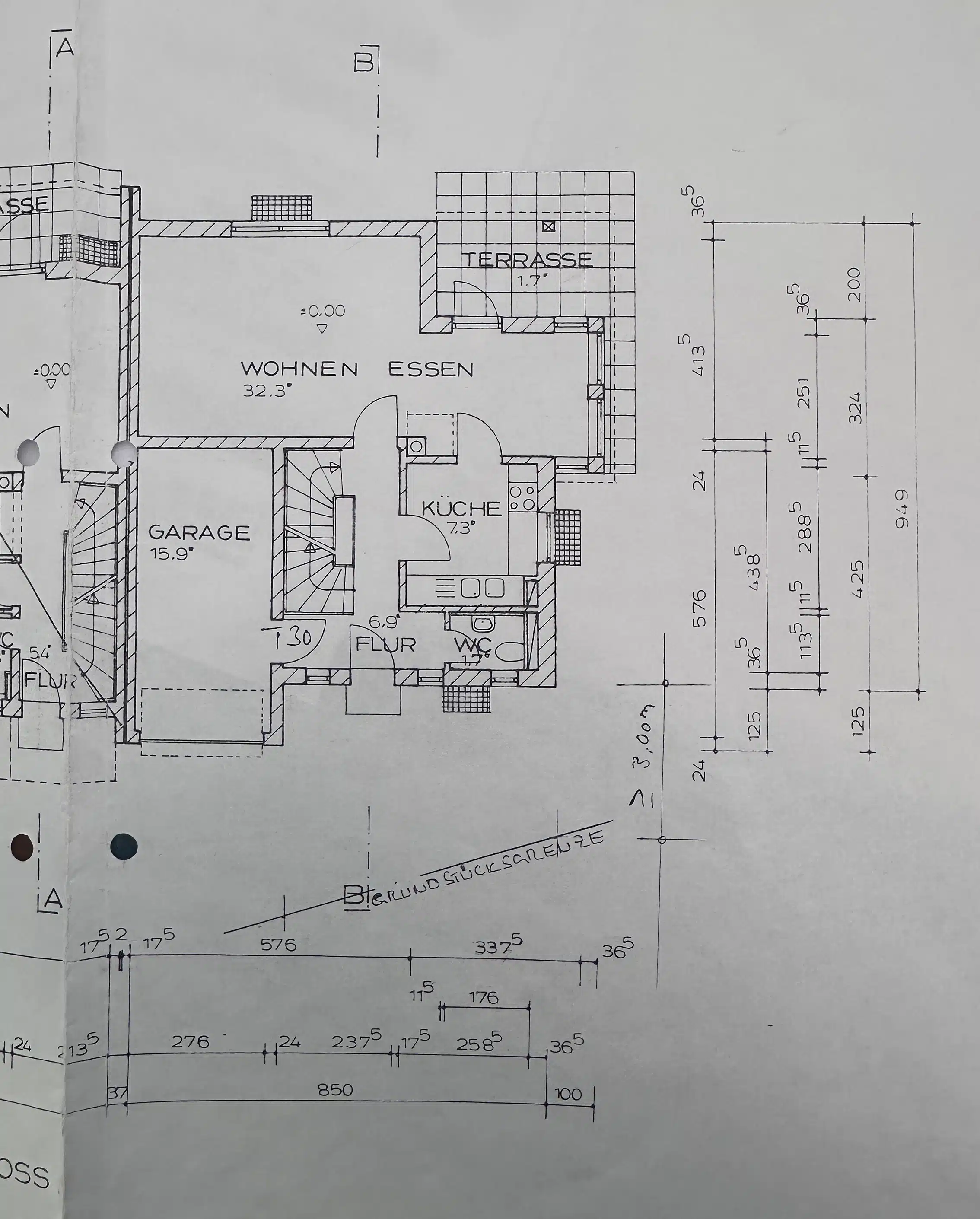 Grundriss EG - Platz für die ganze Familie! Doppelhaushälfte mit Einliegerappartement in attraktiver Lage
