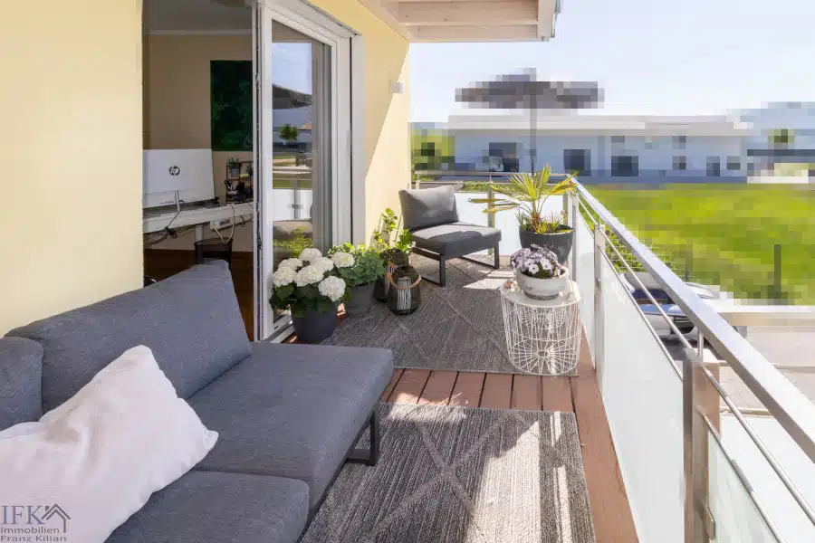 Balkon - Hochwertige 3-Zimmerwohnung in Weilheim