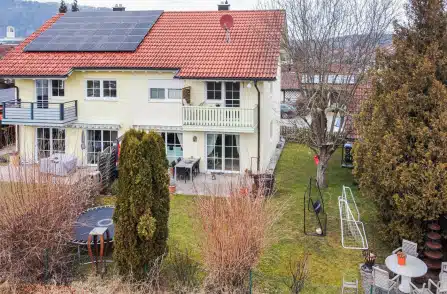Sonnige Doppelhaushälfte in bester Wohnlage in Peißenberg, 82380 Peißenberg, Doppelhaushälfte