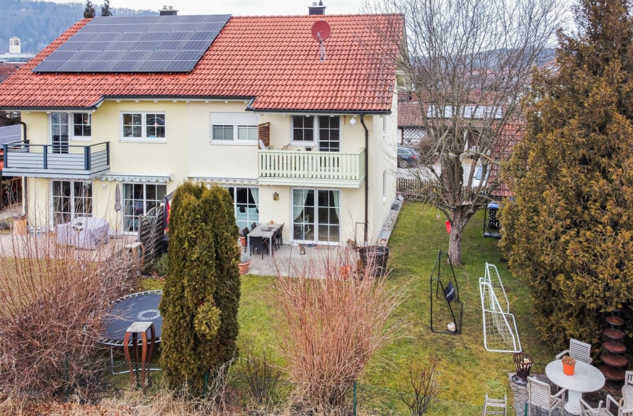 Sonnige Doppelhaushälfte in bester Wohnlage in Peißenberg, 82380 Peißenberg, Doppelhaushälfte