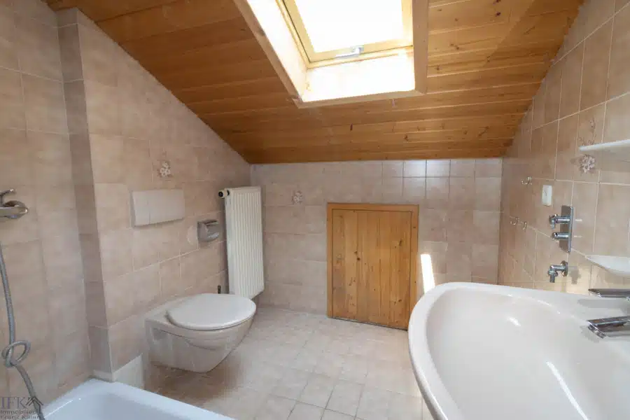 Bad DG - Platz für die ganze Familie! Großzügige Doppelhaushälfte in Hohenpeißenberg