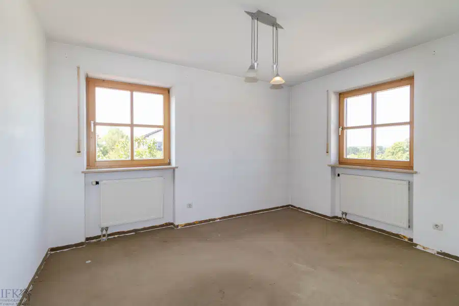 Schlafzimmer 3 - Platz für die ganze Familie! Großzügige Doppelhaushälfte in Hohenpeißenberg