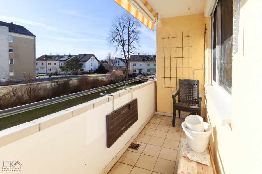 Helle 3-Zimmer-Wohnung in ruhiger Wohnlage von Weilheim - Balkon
