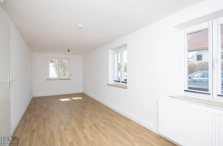 Renoviertes Stadthaus mit zwei Wohneinheiten und vielseitigen Nutzungsmöglichkeiten! - EG Zimmer 2 (39622)