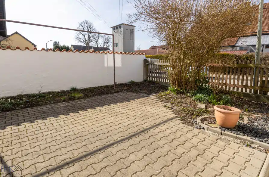 Renoviertes Stadthaus mit zwei Wohneinheiten und vielseitigen Nutzungsmöglichkeiten! - Garten (39619)