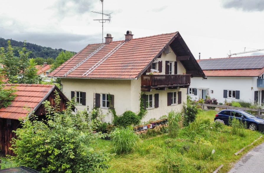 Jetzt schon vorsorgen! Einfamilienhaus mit Potenzial für Kapitalanleger in Peißenberg, 82380 Peißenberg, Einfamilienhaus