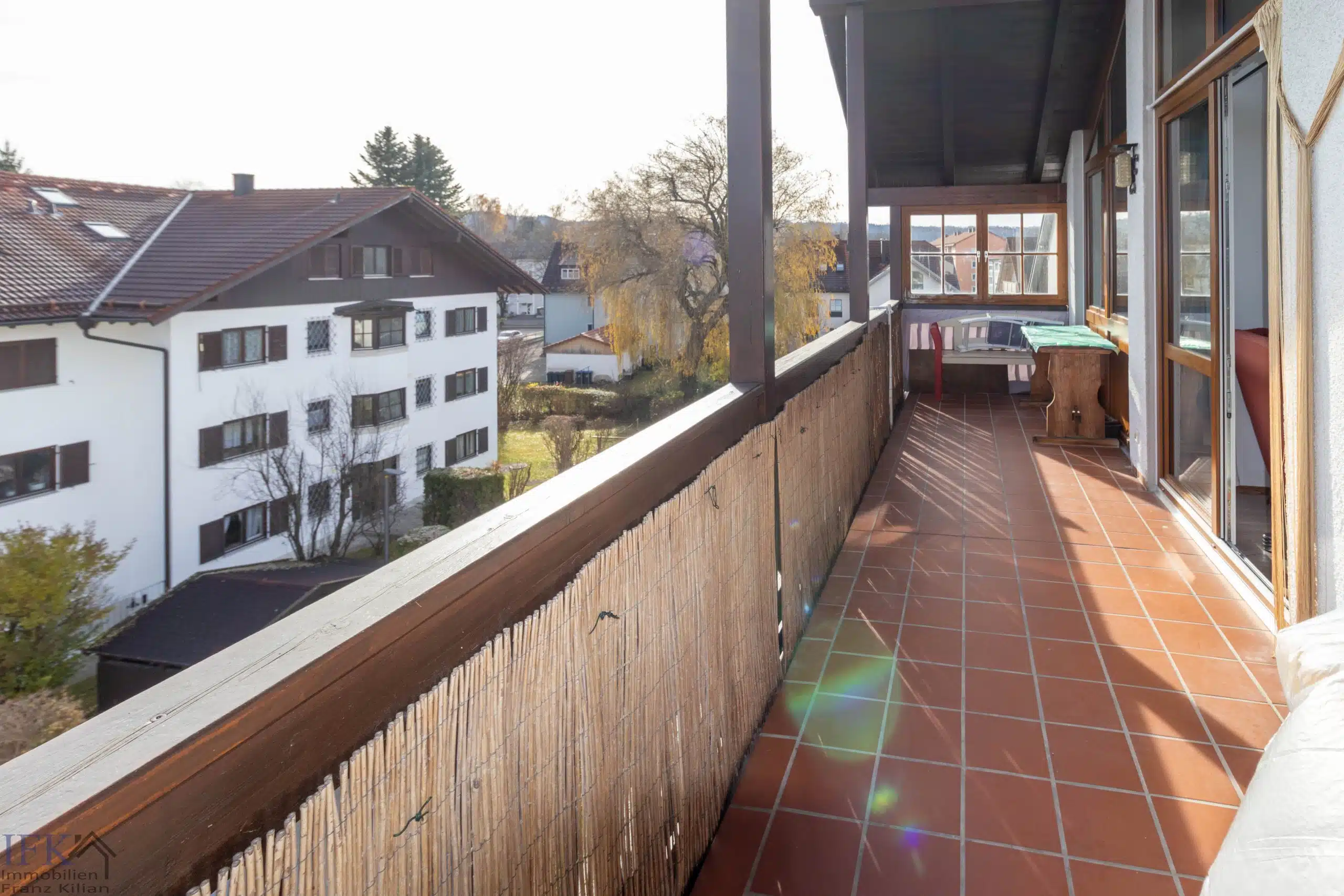 Balkon - Gemütliche 4-Zimmer-Dachgeschoßwohnung in Peißenberg Wörth