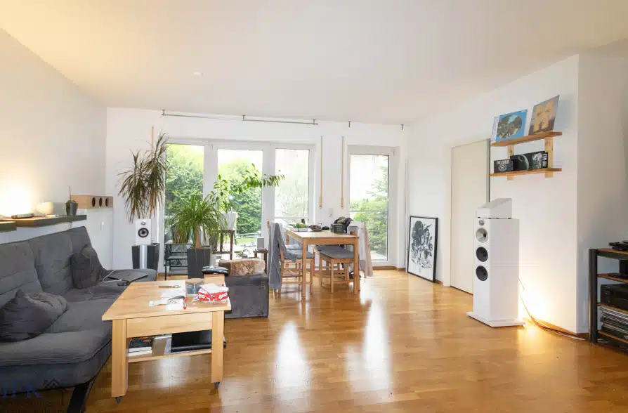 Kapitalanleger aufgepasst! Mehrfamilienhaus mit 3 Wohneinheiten im Zentrum von Weilheim! - EG Wohnbereich (36389)