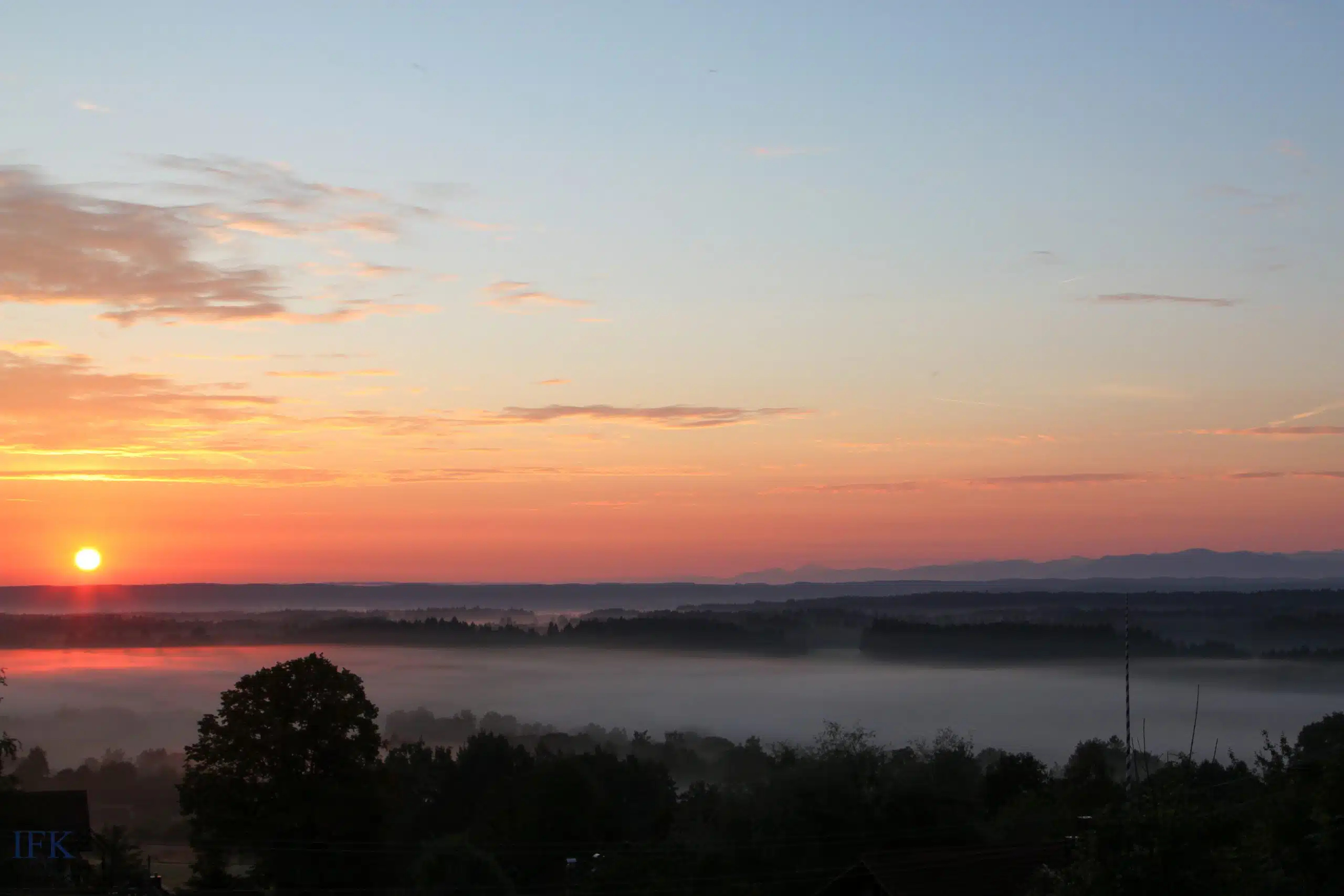 Lage - Naturliebhaber aufgepasst! Juwel mit traumhaftem Ausblick in Paterzell!