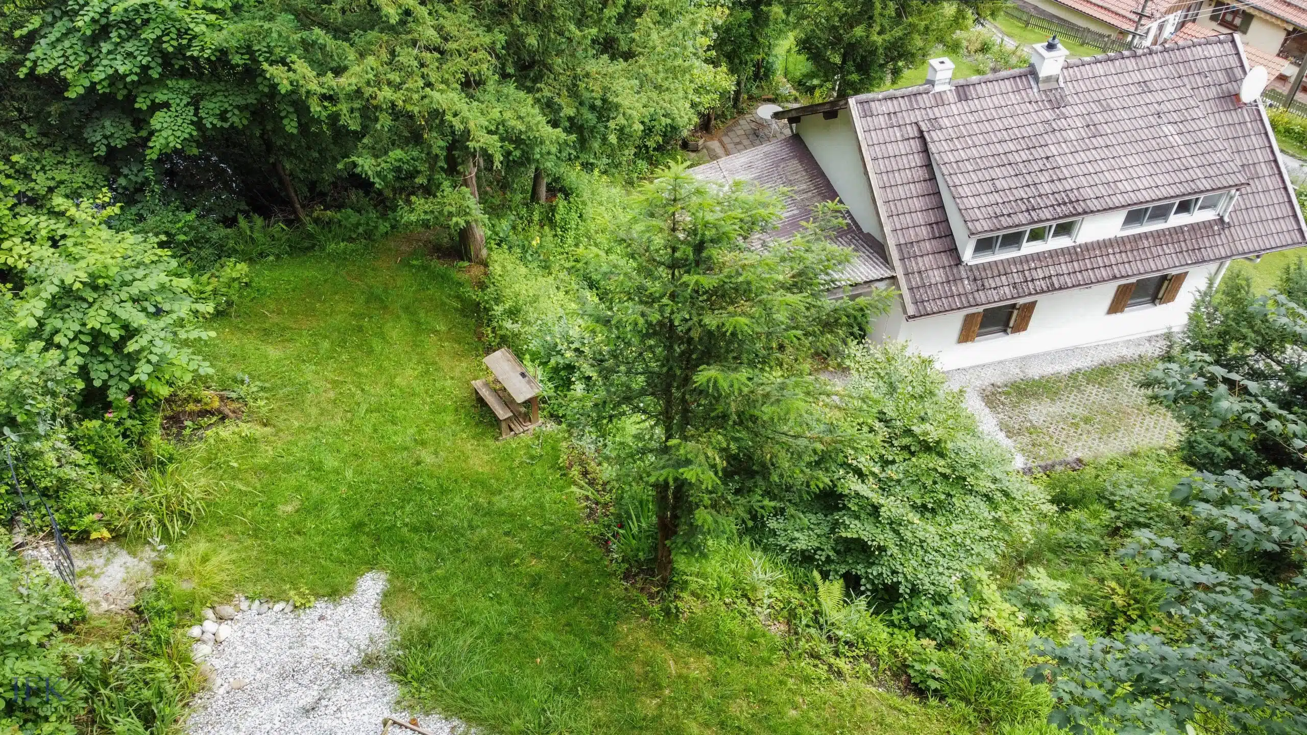 Drohne - Naturliebhaber aufgepasst! Juwel mit traumhaftem Ausblick in Paterzell!