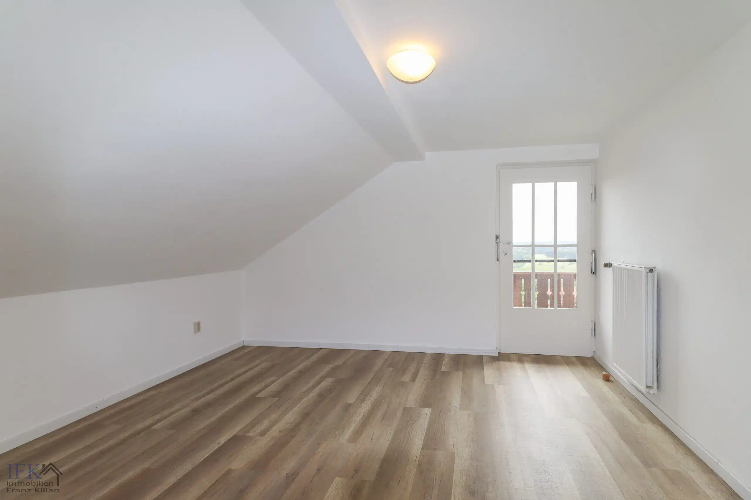 Zimmer 3 - Naturliebhaber aufgepasst! Juwel mit traumhaftem Ausblick in Paterzell!