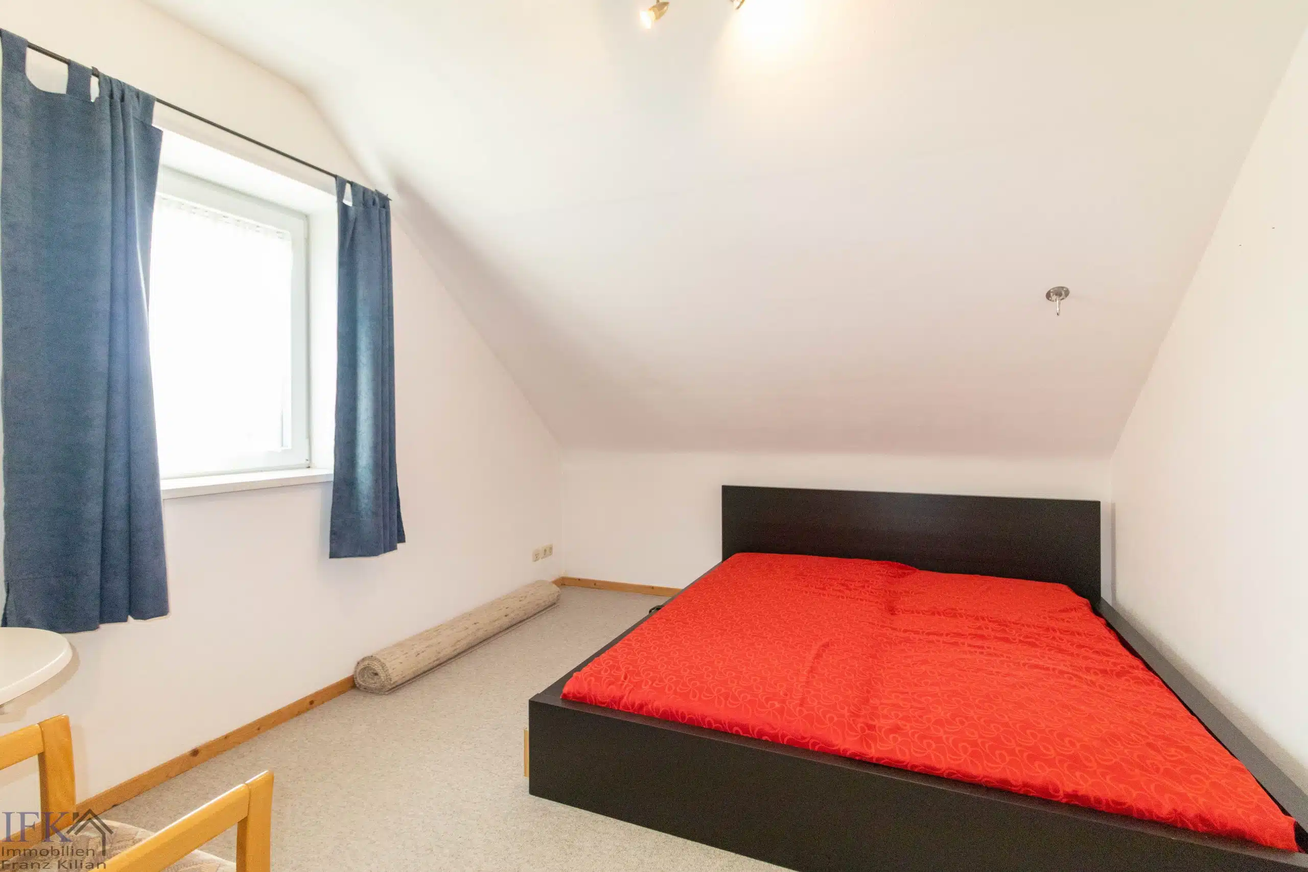 DG Schlafzimmer - Hier brauchen Sie keinen TV! Zweifamilienhaus in Hohenpeißenberg mit Panoramablick!!