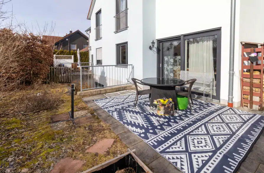 Moderne Doppelhaushälfte mit wertiger Ausstattung in Wielenbach - Terrasse (41259)