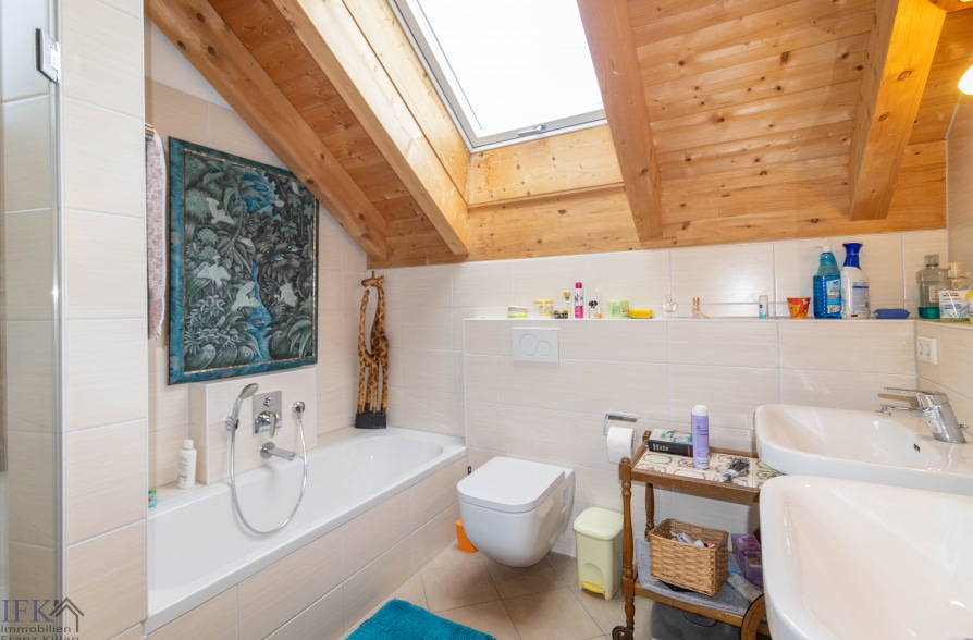 Moderne Doppelhaushälfte mit wertiger Ausstattung in Wielenbach - Bad (41273)