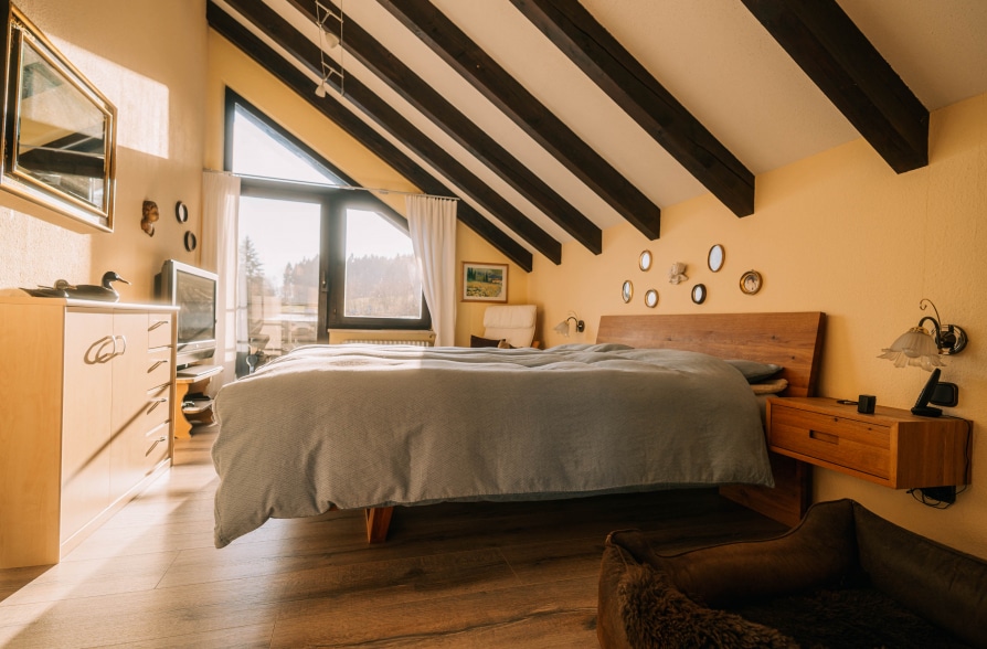 2 für 1 in Tutzing! Einfamilienhaus mit separatem Einlieger-Bungalow - Schlafzimmer (41396)