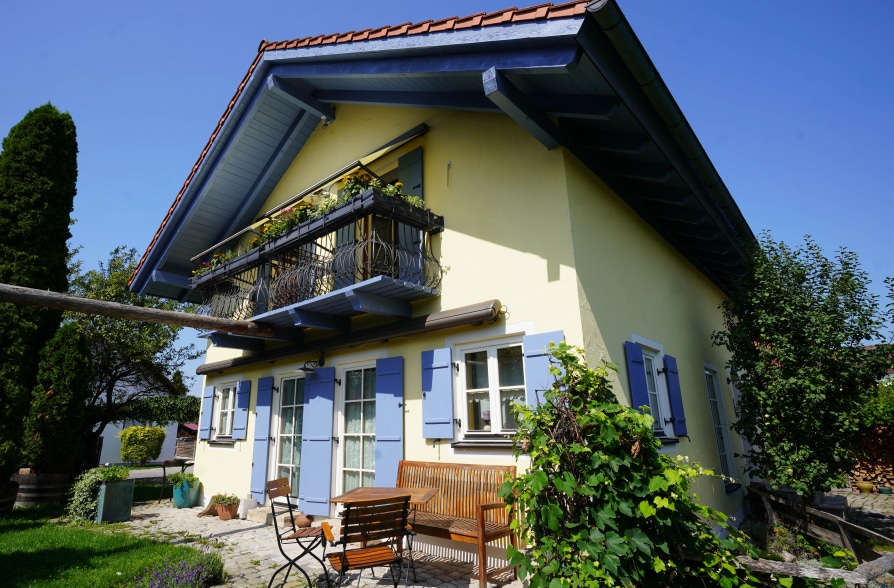 Schöner Wohnen in Peißenberg Wörth! Mediterranes Einfamilienhaus mit hochwertiger Ausstattung! - Gartenansicht (40165)