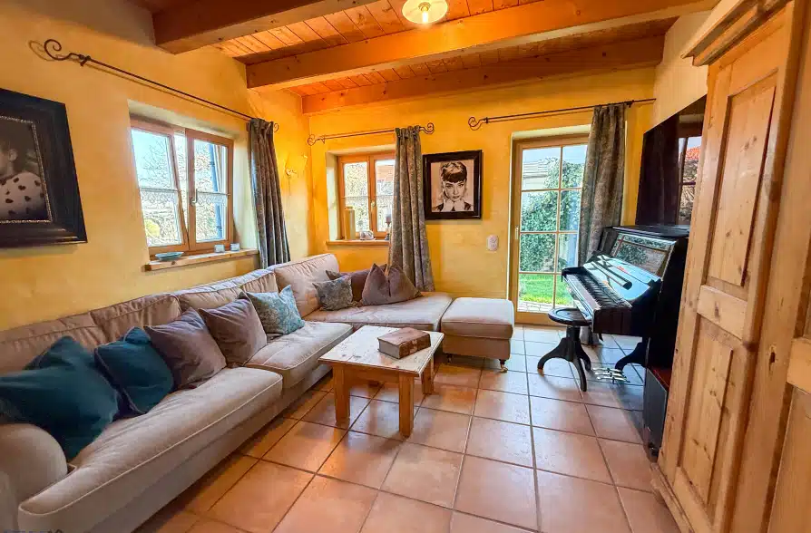 Schöner Wohnen in Peißenberg Wörth! Mediterranes Einfamilienhaus mit hochwertiger Ausstattung! - Wohnbereich (40169)