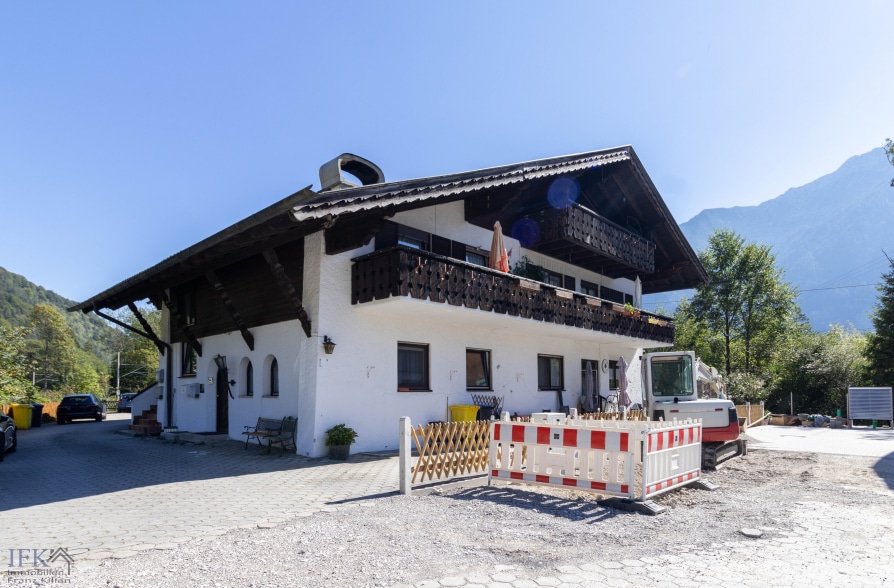 Großzügige 3-Zimmer-Erdgeschoß-Wohnung mit Erweiterungspotenzial in Oberau, 82496 Oberau, Erdgeschosswohnung