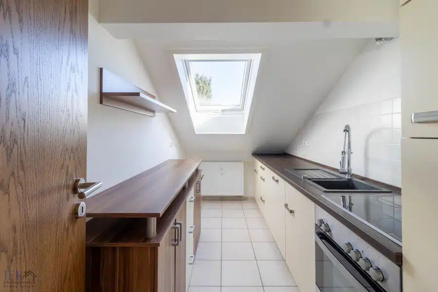 DG Küche - Großes, befristet vermietetes 3-Familienhaus in Bestlage von Weilheim