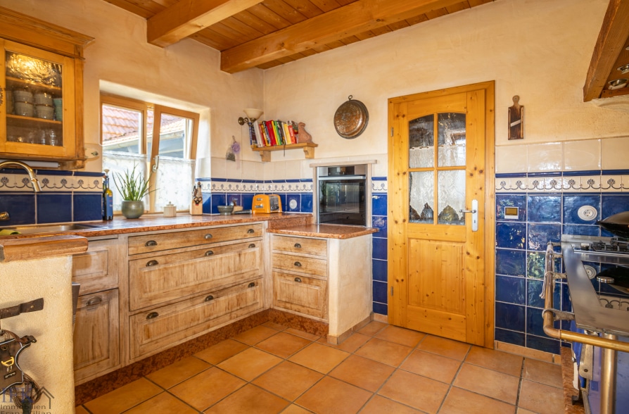 Schöner Wohnen in Peißenberg Wörth! Mediterranes Einfamilienhaus mit hochwertiger Ausstattung! - Küche (41163)