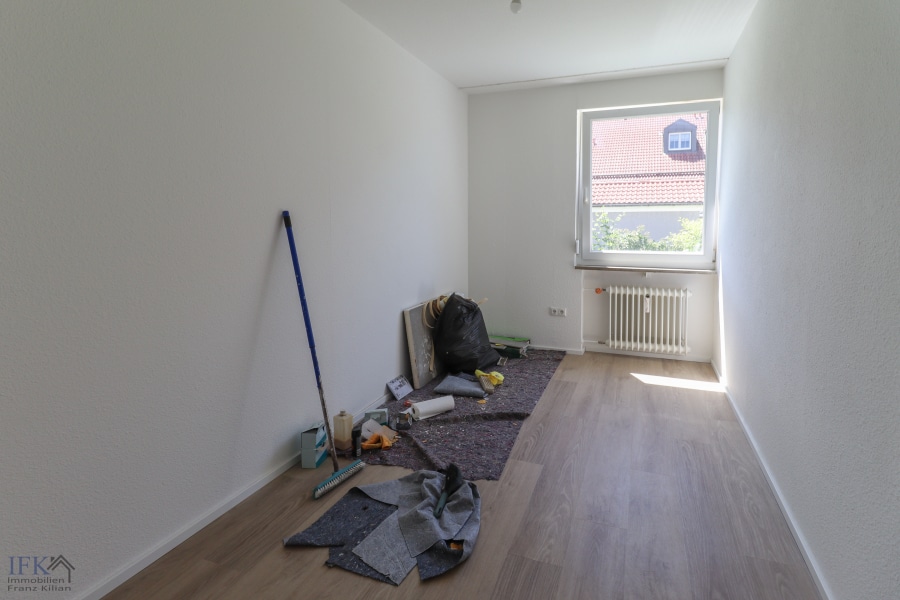 Zimmer 2 - Frisch renovierte 4-Zimmer-Wohnung im Herzen von Weilheim