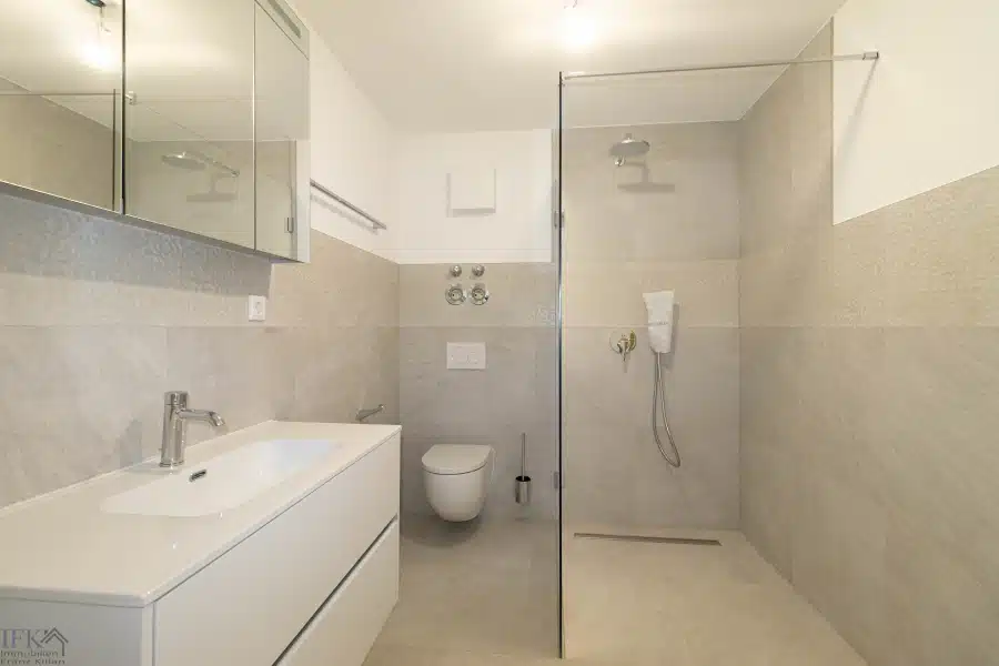 Bad - Neubau Erstbezug! 2-Zimmer Erdgeschoßwohnung im Weilheimer Osten