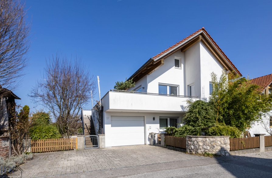 Moderne Doppelhaushälfte Dachterrasse in Peißenberg Wörth - Außenansicht (43748)