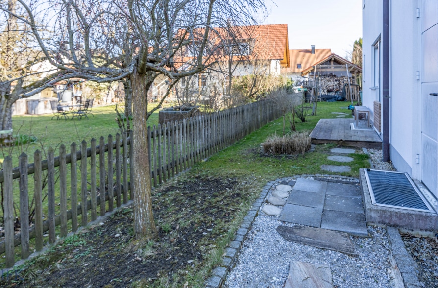 Moderne Doppelhaushälfte Dachterrasse in Peißenberg Wörth - Garten (43771)